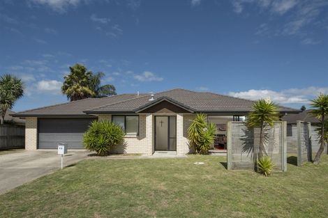 Photo of property in 10 Blossom Grove, Papamoa Beach, Papamoa, 3118