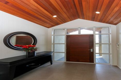 Photo of property in 4 Links Drive, Waiwhakaiho, New Plymouth, 4312