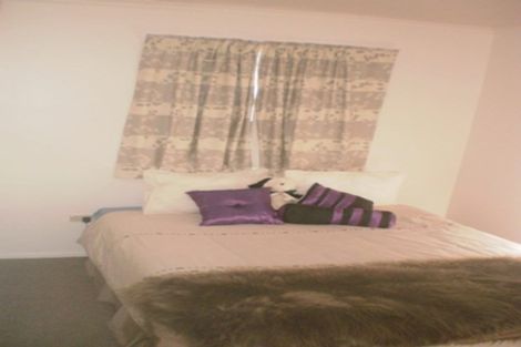 Photo of property in 20 Edgeware Road, Palmerston North, 4410