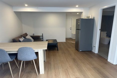 Photo of property in 4 Santa Rosa Terrace, Forrest Hill, Auckland, 0620