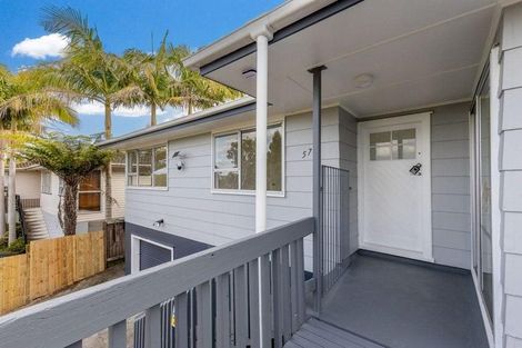 Photo of property in 57 Sunline Avenue, Massey, Auckland, 0614