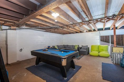 Photo of property in 15 Coach Road, Fairfield, Dunedin, 9018