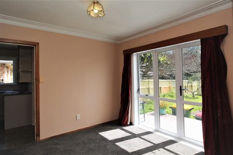 Photo of property in 48 Sunnyside Crescent, Papatoetoe, Auckland, 2025