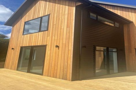 Photo of property in 1047 Highcliff Road, Sandymount, Dunedin, 9077