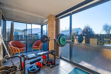 Photo of property in 3 Mckenzie Street, Fairlie, 7925