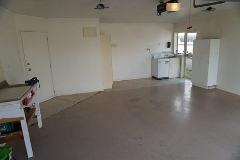 Photo of property in 2/43 Kilimanjaro Drive, Northpark, Auckland, 2013