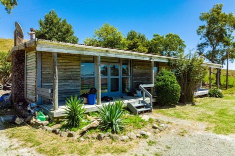 Photo of property in 354 Linton Road, Maungaturoto, 0583