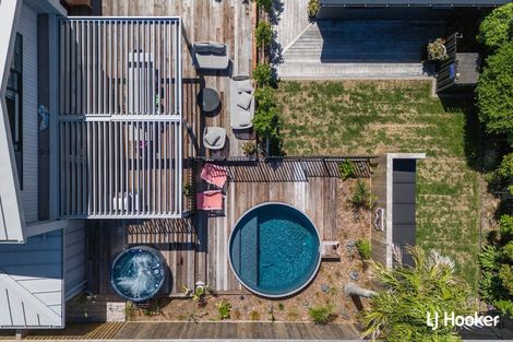 Photo of property in 55 Seaforth Road, Waihi Beach, 3611