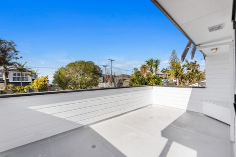 Photo of property in 39a Clovelly Road, Bucklands Beach, Auckland, 2012