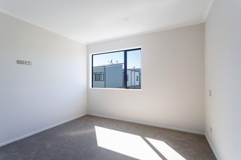 Photo of property in 9 Tuatua Road, Hobsonville, Auckland, 0616