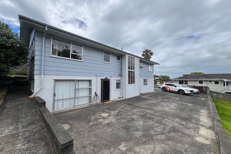 Photo of property in 67 Advene Road, Cockle Bay, Auckland, 2014