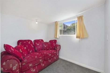 Photo of property in 385 Keyes Road, New Brighton, Christchurch, 8083