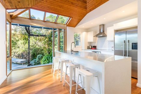 Photo of property in 9 Joyce Crescent, Ilam, Christchurch, 8041