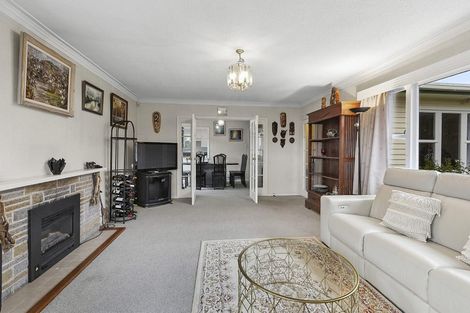 Photo of property in 63 Redwood Avenue, Tawa, Wellington, 5028