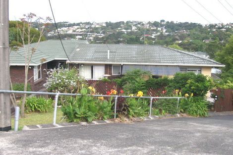 Photo of property in 1/16 Mayfield Road, Glenfield, Auckland, 0629