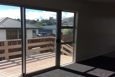 Photo of property in 18 Penfold Place, Henderson, Auckland, 0610