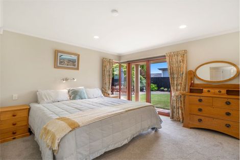Photo of property in 35 Goodwood Close, Rangiora, 7400