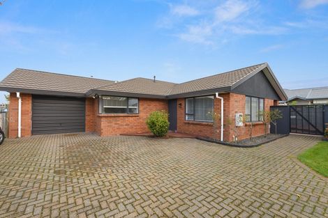 Photo of property in 9 Mccahon Drive, Pukehangi, Rotorua, 3015