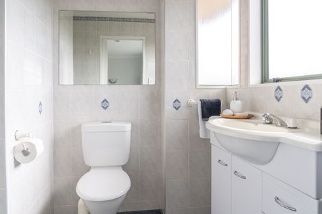 Photo of property in 4 Oleander Lane, Mount Maunganui, 3116