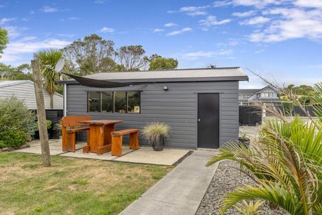 Photo of property in 21 Ratanui Road, Paraparaumu, 5032