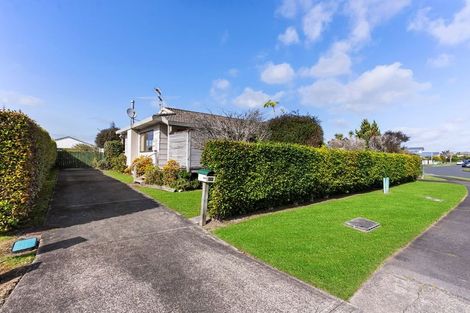 Photo of property in 108 Florence Avenue, Orewa, 0931