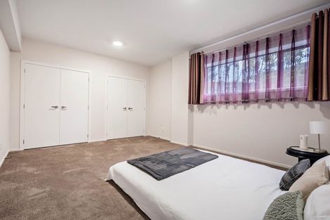 Photo of property in 19 Anna Watson Road, Half Moon Bay, Auckland, 2012