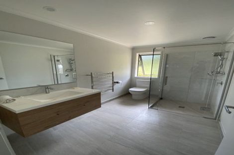 Photo of property in 194 Pinchgut Road, Kaukapakapa, 0873