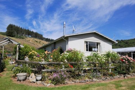 Photo of property in 36 Gunns Bush Road, Hunter, Waimate, 7978