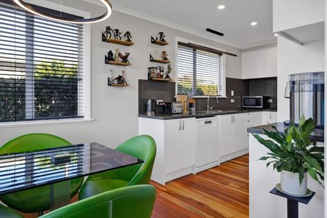 Photo of property in 45 Reid Avenue, Hawera, 4610