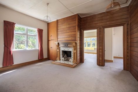 Photo of property in 12 Ticehurst Road, Lyttelton, 8082