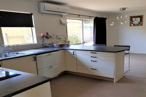 Photo of property in 11a Dawn Place, Waiuku, 2123