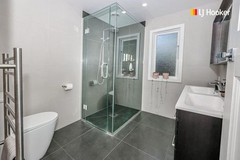 Photo of property in 27 Lynwood Avenue, Maori Hill, Dunedin, 9010