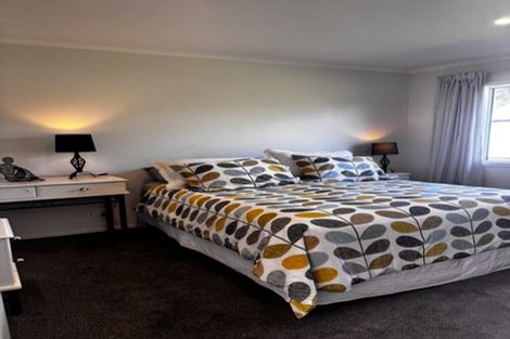 Photo of property in 1 Trinity Lane, Greytown, 5712