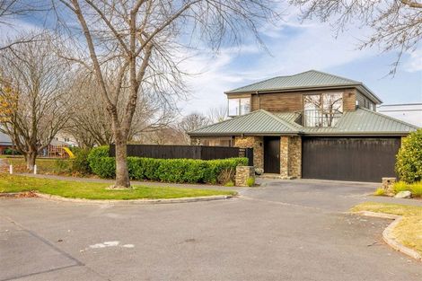Photo of property in 2 Buscot Gate, Avonhead, Christchurch, 8042