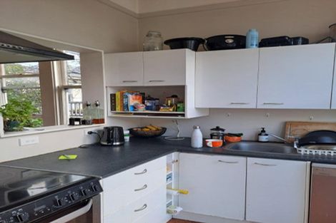 Photo of property in 8 Davis Street, Thorndon, Wellington, 6011