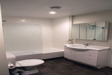 Photo of property in Courtenay Apartments, 304/120 Courtenay Place, Te Aro, Wellington, 6011