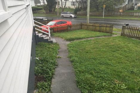 Photo of property in 26-28 Bedford Street, Cannons Creek, Porirua, 5024