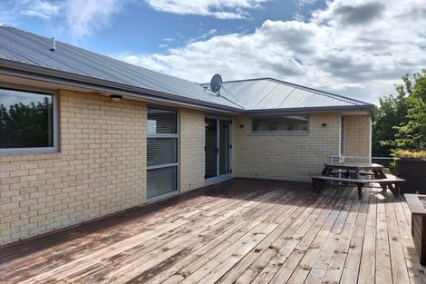 Photo of property in 6 Kereru Close, Halfway Bush, Dunedin, 9010