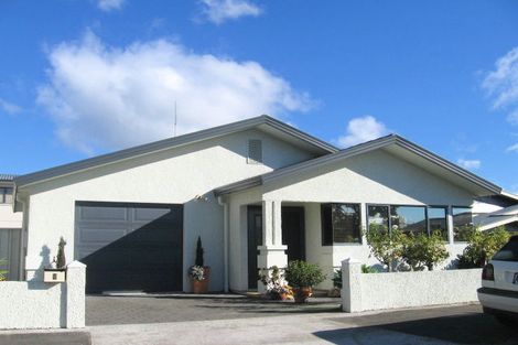 Photo of property in 2 Coronation Street, Ahuriri, Napier, 4110