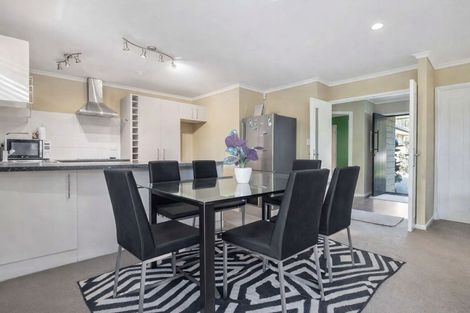 Photo of property in 45b Springs Road, Parakai, 0830