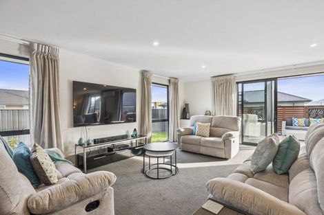 Photo of property in 6 Silverview Place, Mosgiel, 9024