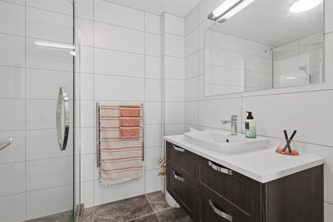 Photo of property in 122 Eaves Bush Parade, Orewa, 0931