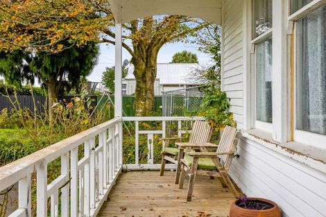 Photo of property in 194 High Street, Eltham, 4322