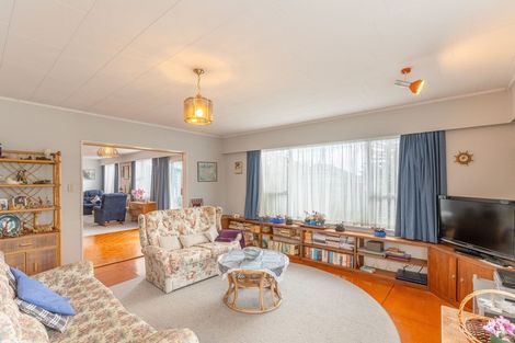 Photo of property in 44 Francis Road, Paraparaumu Beach, Paraparaumu, 5032