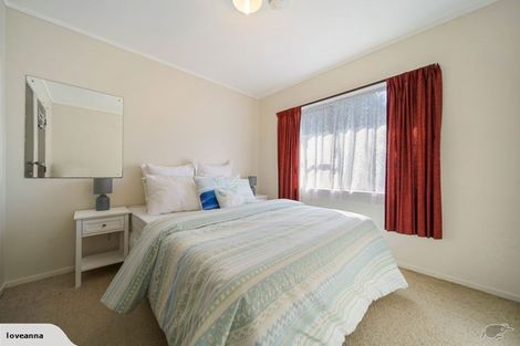 Photo of property in 16 Ransom Smyth Drive, Goodwood Heights, Auckland, 2105