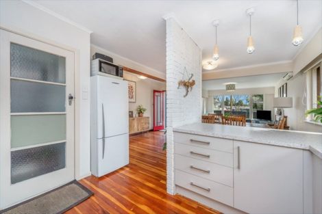 Photo of property in 5 Warwick Avenue, St Andrews, Hamilton, 3200