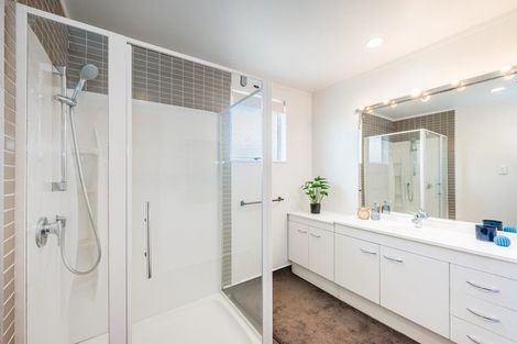 Photo of property in 197 Matai Road, Raumati Beach, Paraparaumu, 5032