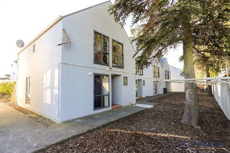 Photo of property in 7/74 Hansons Lane, Upper Riccarton, Christchurch, 8041