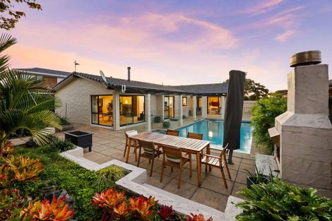 Photo of property in 188 Prince Regent Drive, Farm Cove, Auckland, 2012