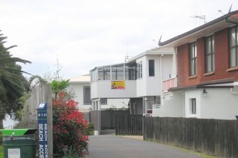 Photo of property in 2/37a Oceanbeach Road, Mount Maunganui, 3116